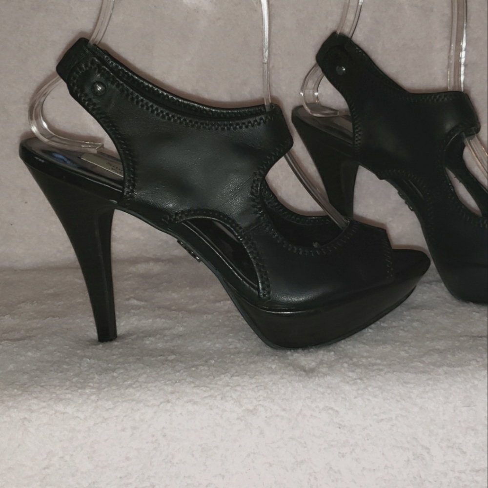 EUC Simply Vera 6m black heels
